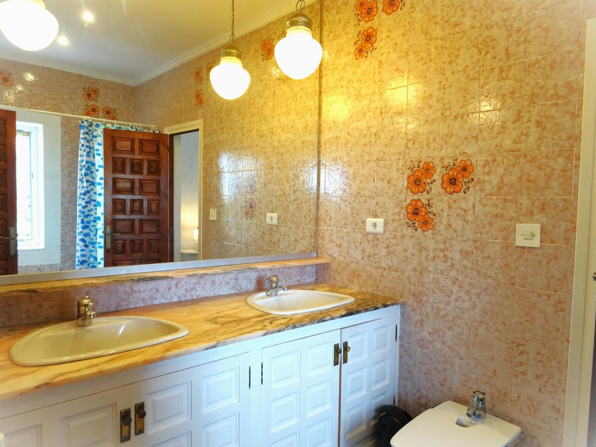 דניה Villa At Seafront With Private Garden-655 מראה חיצוני תמונה